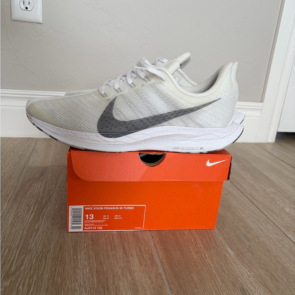 Nike Air Zoom Pegasus 35 Turbo Men’s Running Shoe AJ4114-102 Size 13 White Gray